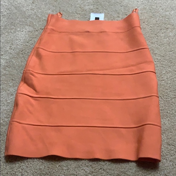 BCBGMaxAzria Dresses & Skirts - Bandage Skirt